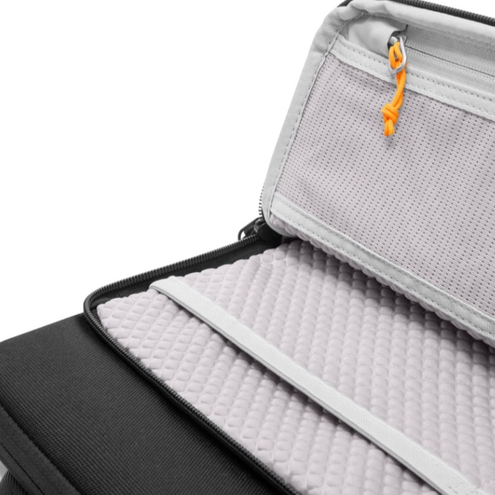 NWT • tomtoc • DefenderACE-B03 Tablet Shoulder Bag • Black • 12.9in iPad Pro - Picture 4 of 13